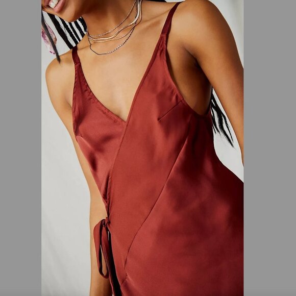 Women's S Intimately FP Like Me Or Love Me Slip Silky DeepV Neck Side Tie Close - Picture 3 of 9